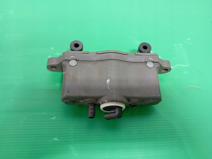 MOYEU PYROTECHNIQUE CAPOTS DROIT GAUCHE MERCEDES W212 A2129066301