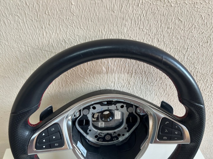 VOLANT AMG LINE MERCEDES CLA C117 X117 W176 GLA A0004606312