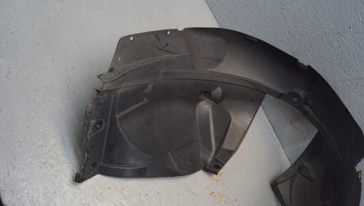 PASSAGE DE ROUE DROIT AVANT DACIA SANDERO II 638407903R