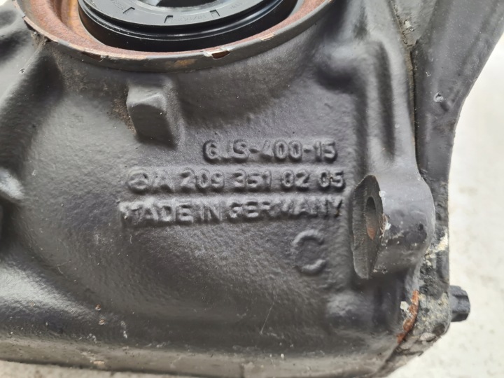 MERCEDES W204 2.2 CDI PONT ARRIÈRE 2043502204