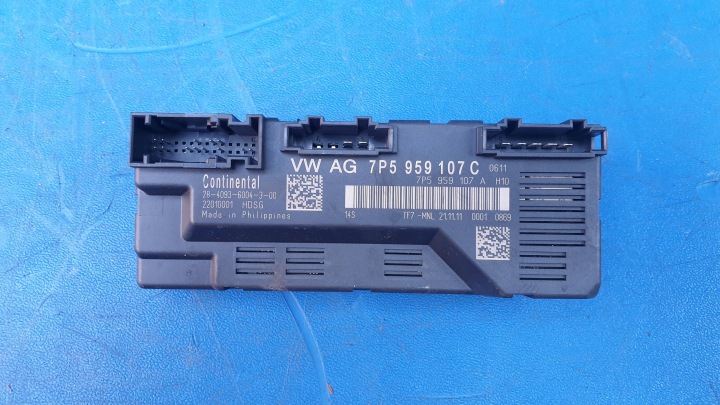 CONTRÔLEUR ORDINATEUR ECU PORSCHE CAYENNE 7P5 958 4.8