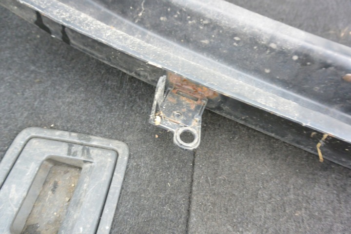 POUTRE RENFORCEMENT PARE-CHOCS AVANT AMORTISSEUR VW PASSAT CC LIFT