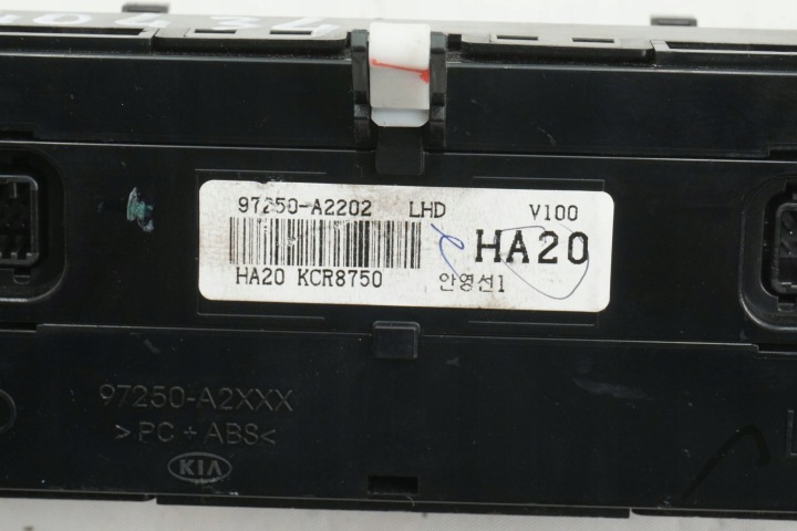 PANNEAU CLIMATISATION KIA CEED 97250-A2202