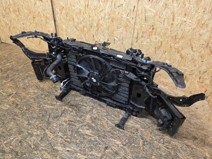 AUDI Q5 8MA 2.0 TDI COURROIE AVANT RADIATEURS POUTRE RENFORCEMENT VENTILATEURS KIT