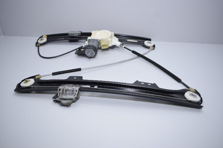 ÉLÉVATEUR VITRES GAUCHES AVANT PORTES BMW 5 (E60) 7184741 2.5L GASOLINE