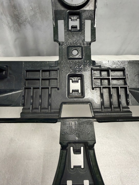 PARE-CHOCS AVANT AVANT BMW I4 4 G26 MODULE 21-