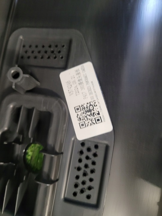POLESTAR 4 IV PARE-CHOCS AVANT AVANT ORIGINAL 80008611 OEM