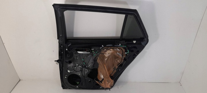 TOYOTA COROLLA E21 UNIVERSEL PORTES ARRIÈRE DROIT 209 (T550)