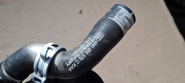 SQ8 4M RSQ8 Q8 FIL TUYAU TUYAU EAU 4.0 TFSI 4M0819857C SQ7 4M Q7