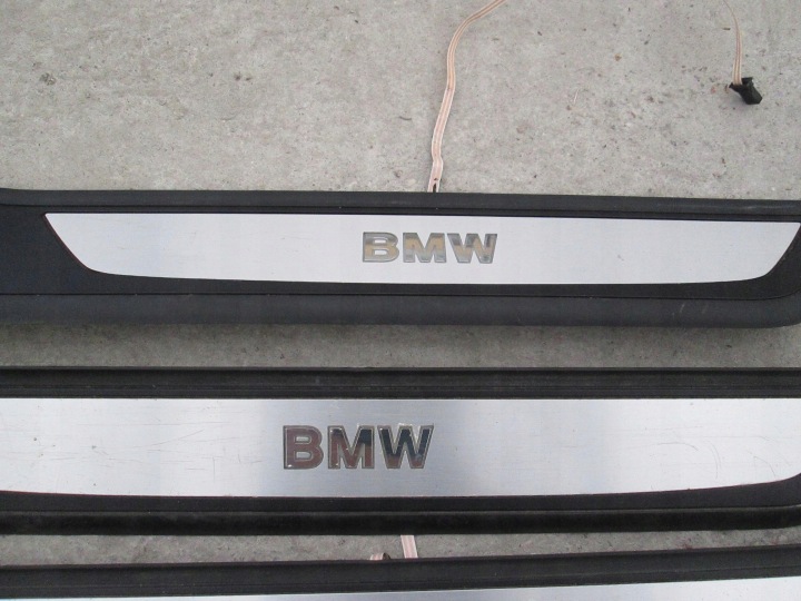 BMW F02 BAGUETTES INTERNE REVÊTEMENTS LED JEU