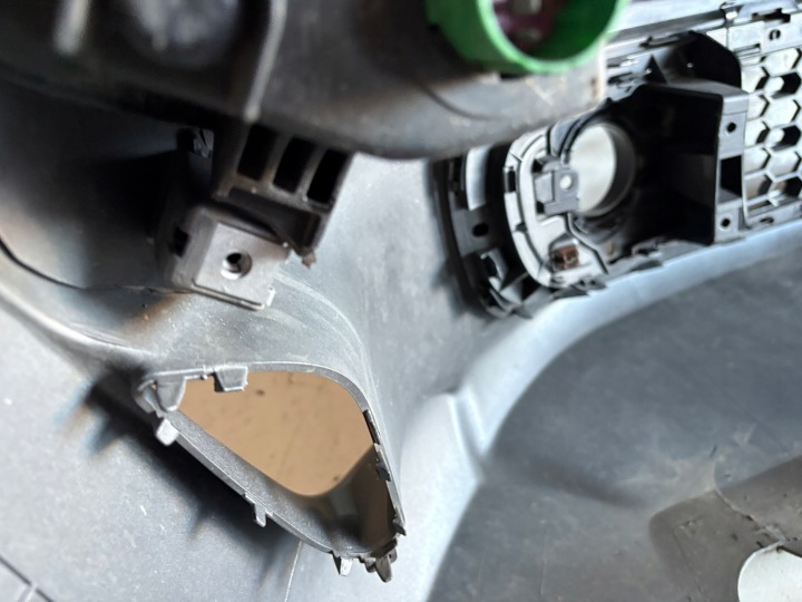 PARE-CHOCS AVANT FIAT 500 LIFT SPORT RECOMMANDÉ