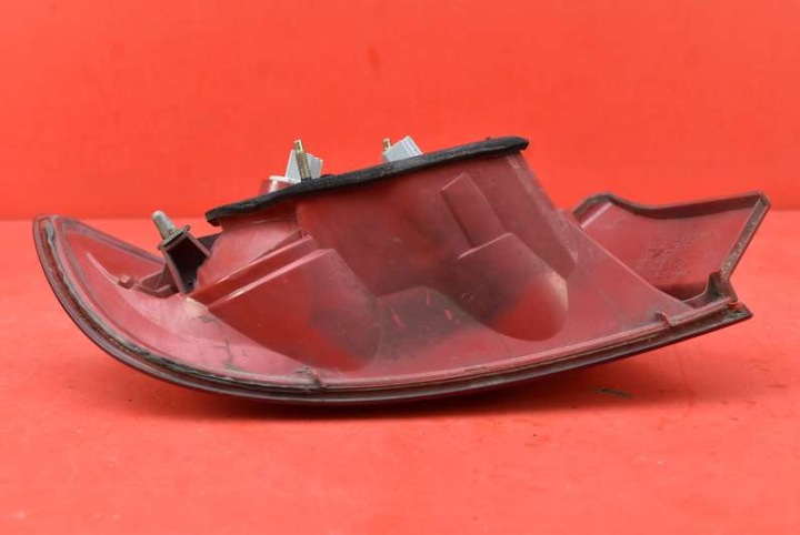 PHARE DROITE ARRIÈRE ARRIÈRE P2688 MAZDA 3 1 I BK BERLINE 03-06