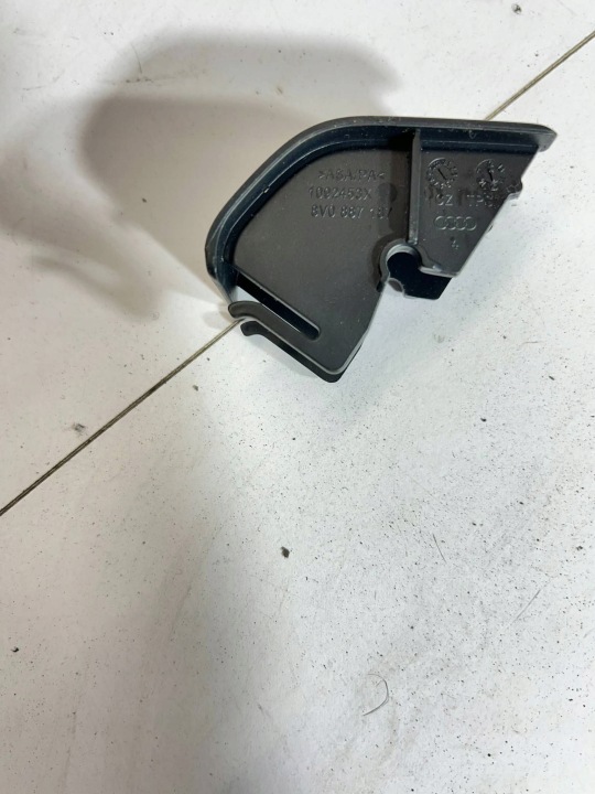 AUDI A3 S3 8V 2014 8V0 887 233 A PROTECTION BOUCHON ISOFIX ENSEMBLE 4 PCS