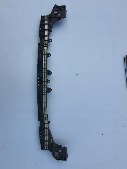 RENFORCEMENT PANNEAU AVANT SUPÉRIEUR MERCEDES C W205 2056203801