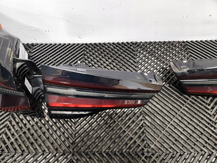 BMW X3 G01 LIFT MODULE – FEUX ARRIÈRE ENSEMBLE LED EUROPE EUROPE