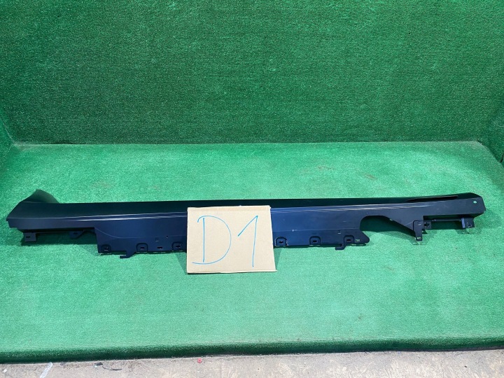 BMW M5 G90 M POWER MOULURE SEUIL DROITE 8084966