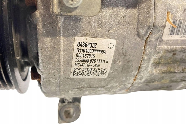 COMPRESSEUR DE CLIMATISATION CHEVROLET MALIBU 84364332 1.5L GASOLINE 122KW 2020