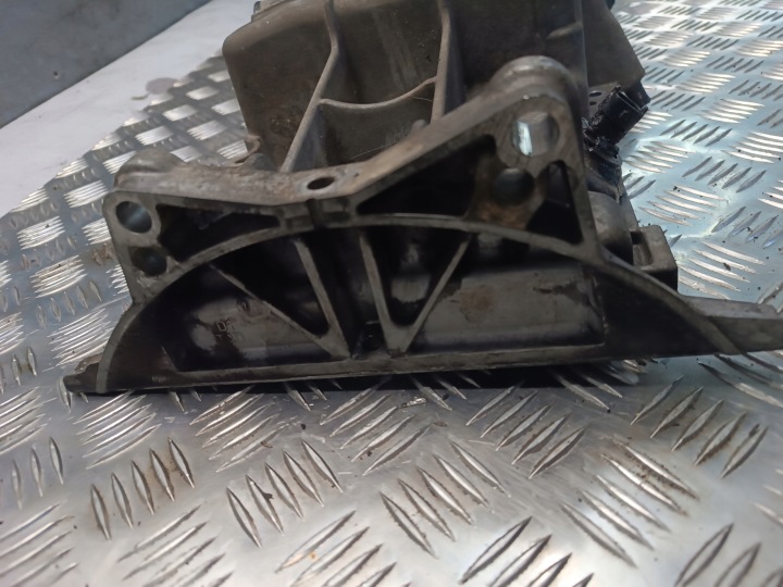 CUVETTE HUILEUX OPEL ASTRA BERTONE 2.2B 2003R 24406366