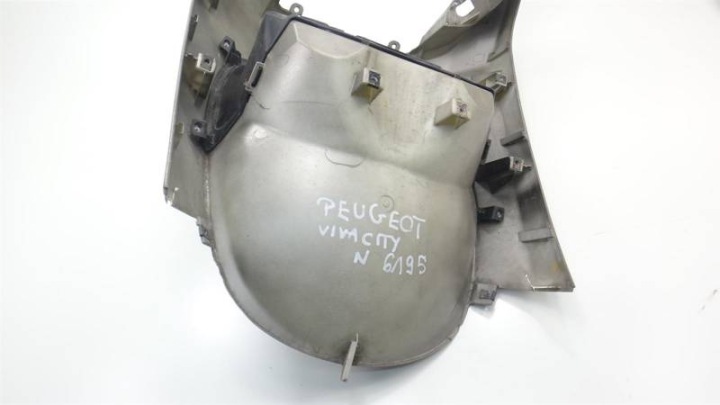 PEUGEOT VIVACITY 3 50 09-14 CASQUETTE DÉFLECTEUR D'AIR AVANT