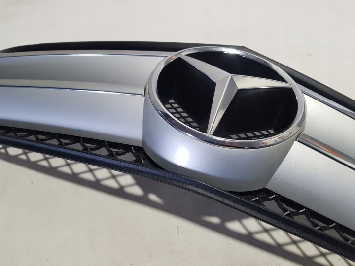 MERCEDES W204 LIFT AMG CALANDRE GRILLE CALANDRE RADIATEUR
