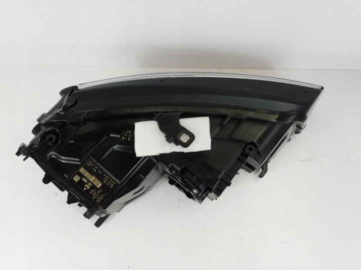 AUDI A8 D4 4H LIFT PHARE GAUCHE AVANT MATRIX 4H0941783