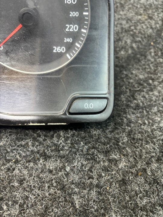 COMPTEUR TABLEAU DE BORD VW GOLF V A2C53023102