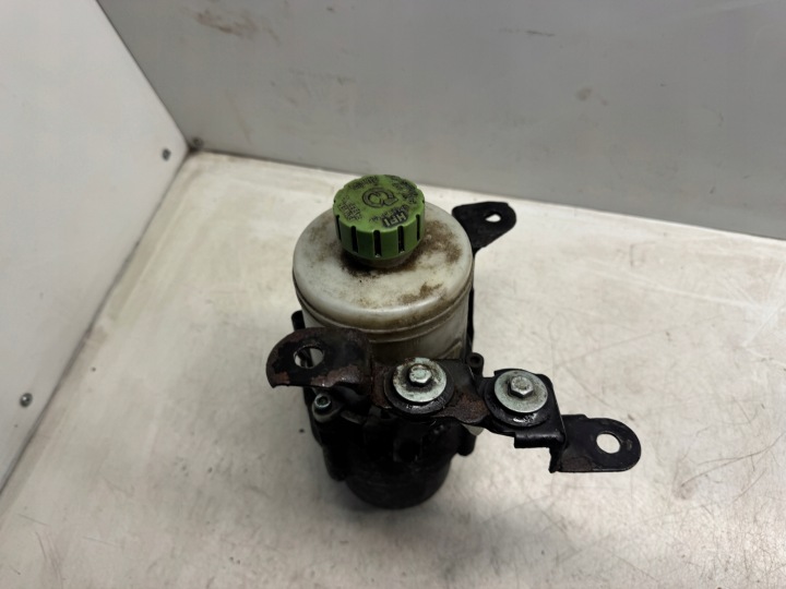 SKODA FABIA 1.2B POMPE AMPLIFICATEUR 6Q0423155S