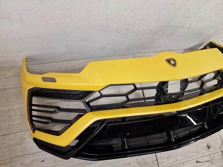 LAMBORGHINI URUS PARAGOLPES PARTE DELANTERA 4ML807437 