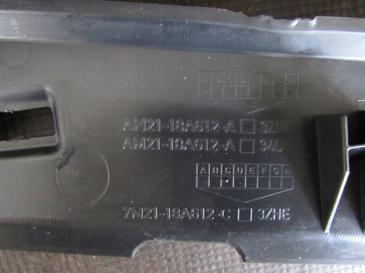 PLANCHE CONSOLE AM21-18A612A FORD S-MAX 06-10 R.