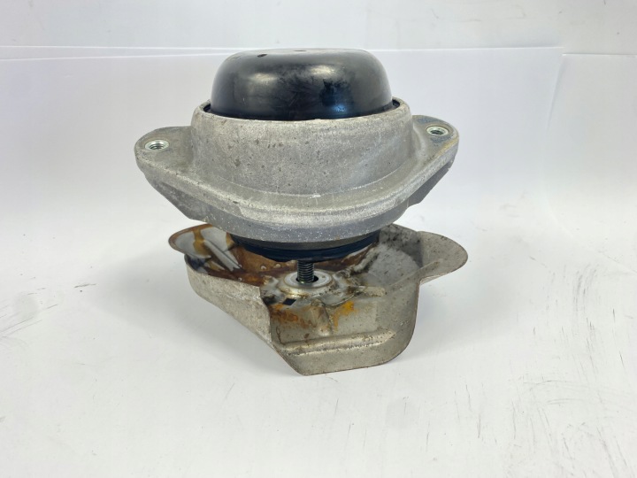COUSSIN MOTEUR W124 R129 W140 M119 400E 500E E420 E500 1242402617