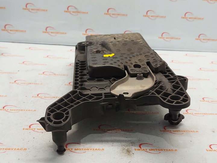 SKODA KODIAQ 1.5 TSI 19R SUPPORT BATTERIE 5QF915325B