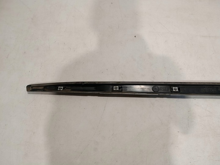 MOULURE REVÊTEMENT SEUIL DROITE AUDI A3 8Y 8Y0853856