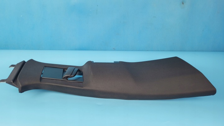 VOLVO XC60 II 21R PROTECTION MONTANTS B DROITE 31479434