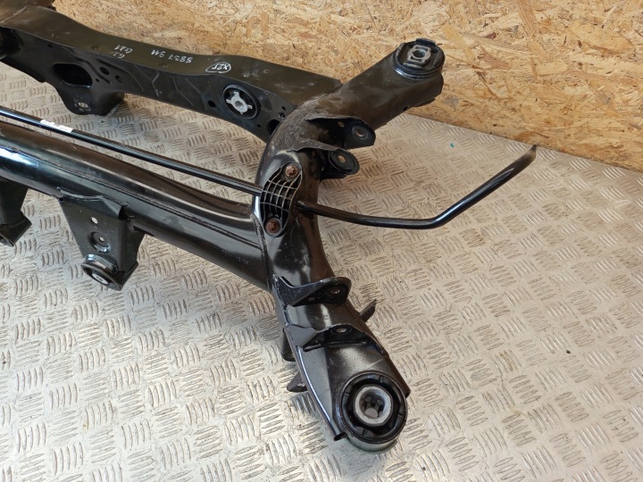 BMW G21 G23 G26 G28 POUTRE CHÂSSIS SUSPENSION CHÂSSIS BERCEAU ARRIÈRE ARRIÈRE 8837911