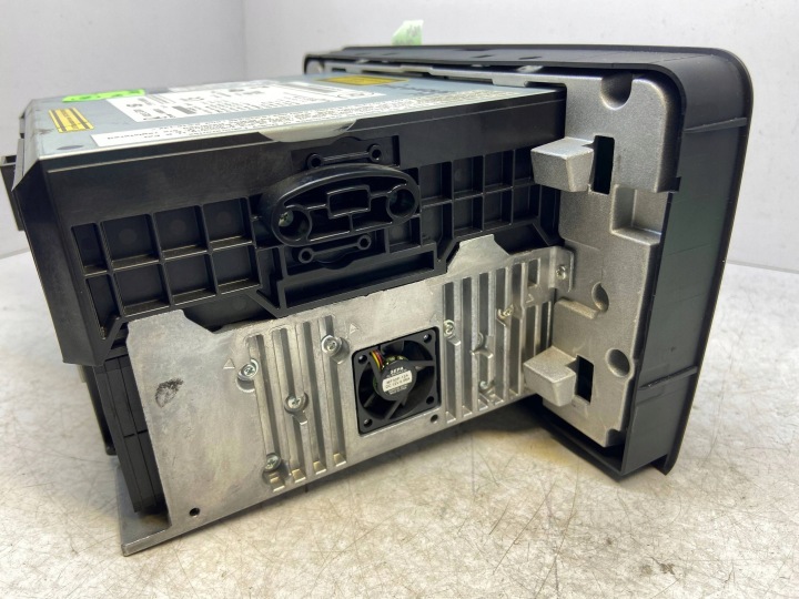 MERCEDES W164 RADIO CD NAVIGATION A1649002401