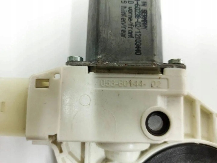 PETIT MOTEUR VITRES ARRIÈRE DROITS PORTES BMW 5 (F10) 942889
