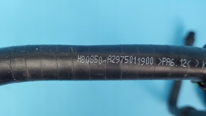 MERCEDES EQE W295 350+ 23R FIL TUYAU A2975013901 A2975011900