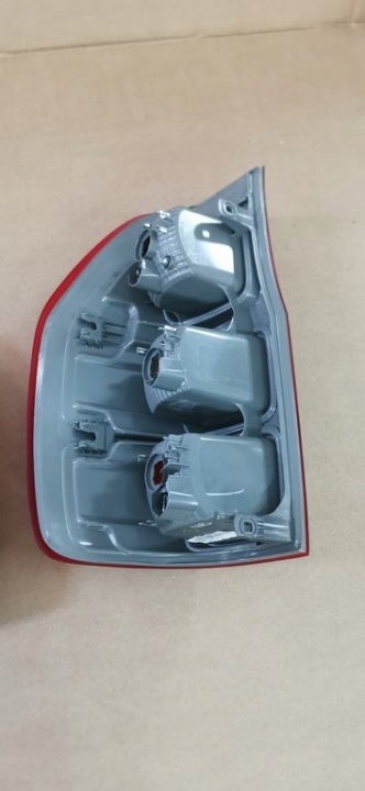 FORD RANGER LIFT 2019- PHARE GAUCHE ARRIÈRE JB3B-13405-FA