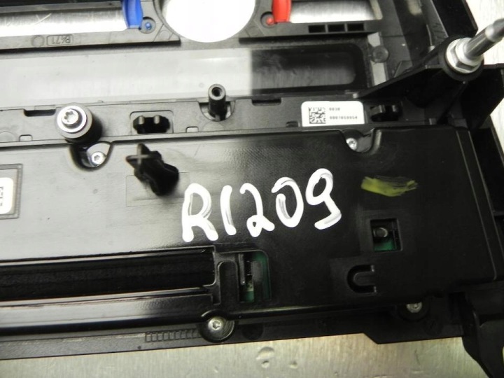 COMMUTATEUR RADIO BMW 5 2011 12688824