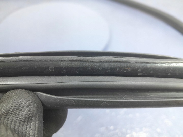 BMW 1 F40 JOINT D'ÉTANCHÉITÉ PORTES AVANT AVANT DROITE 7452341