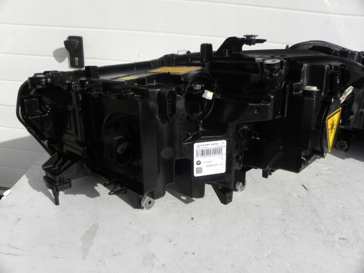 BMW X5,X6 G05 LASER NOIR FULL-LED PHARES AVANT