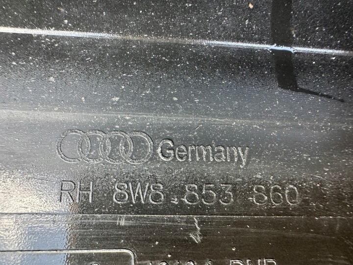AUDI A5 8W SPORTBACK MOULURE SEUIL GAUCHE ORIGINE
