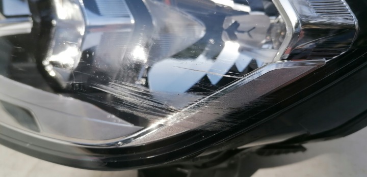 AUDI A1 II PHARE GAUCHE AVANT ORDINAIRE 82A941003 18R-