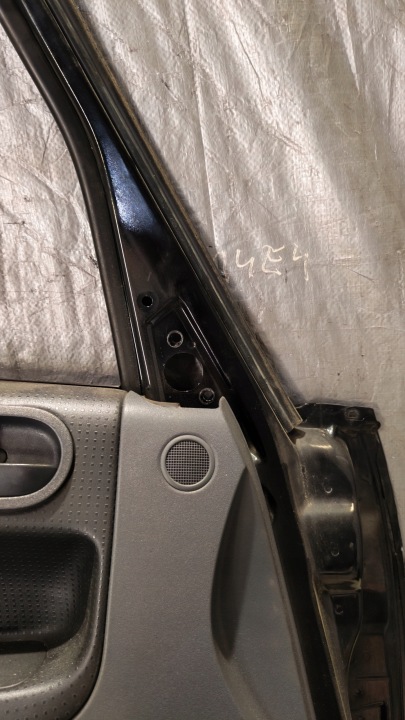 PORTES GAUCHE AVANT MITSHUBISHI COLT CZ3 2005R K: 34D