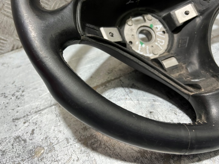 AUDI TT 8N VOLANT CUIR S LINE A4 B5 A3 8L