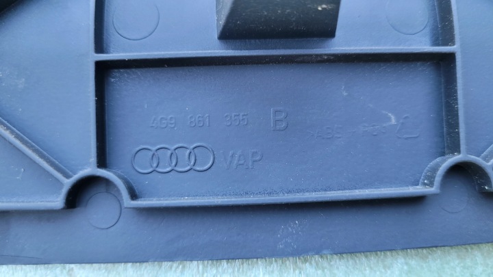 AUDI A6 C7 UNIVERSEL PROTECTION JALOUSIES RIDEAUX COUVERCLES DE COFFRE 4G9861355B