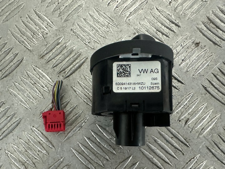 VW POLO 6C 14-17 COMMUTATEUR COMMUTATEUR FEUX PUCE EUROPE 5G0941431AH