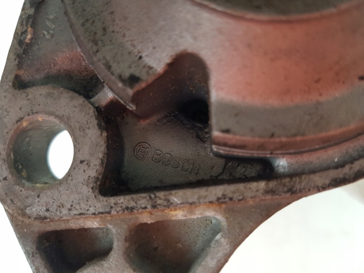 COMMUTATEUR ELEKTROM.ROZRUSZNIKA BOSCH 0331303070 068911287E VW