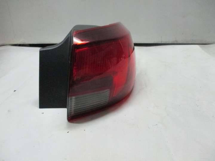 PHARE ARRIÈRE OPEL ASTRA K 15- 13427517 DROITE