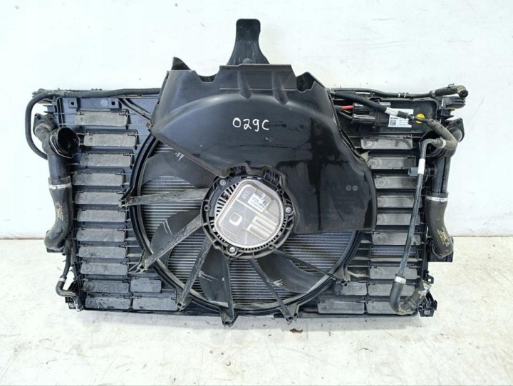 RADIATEUR PORSCHE PANAMERA 2018 971121249B